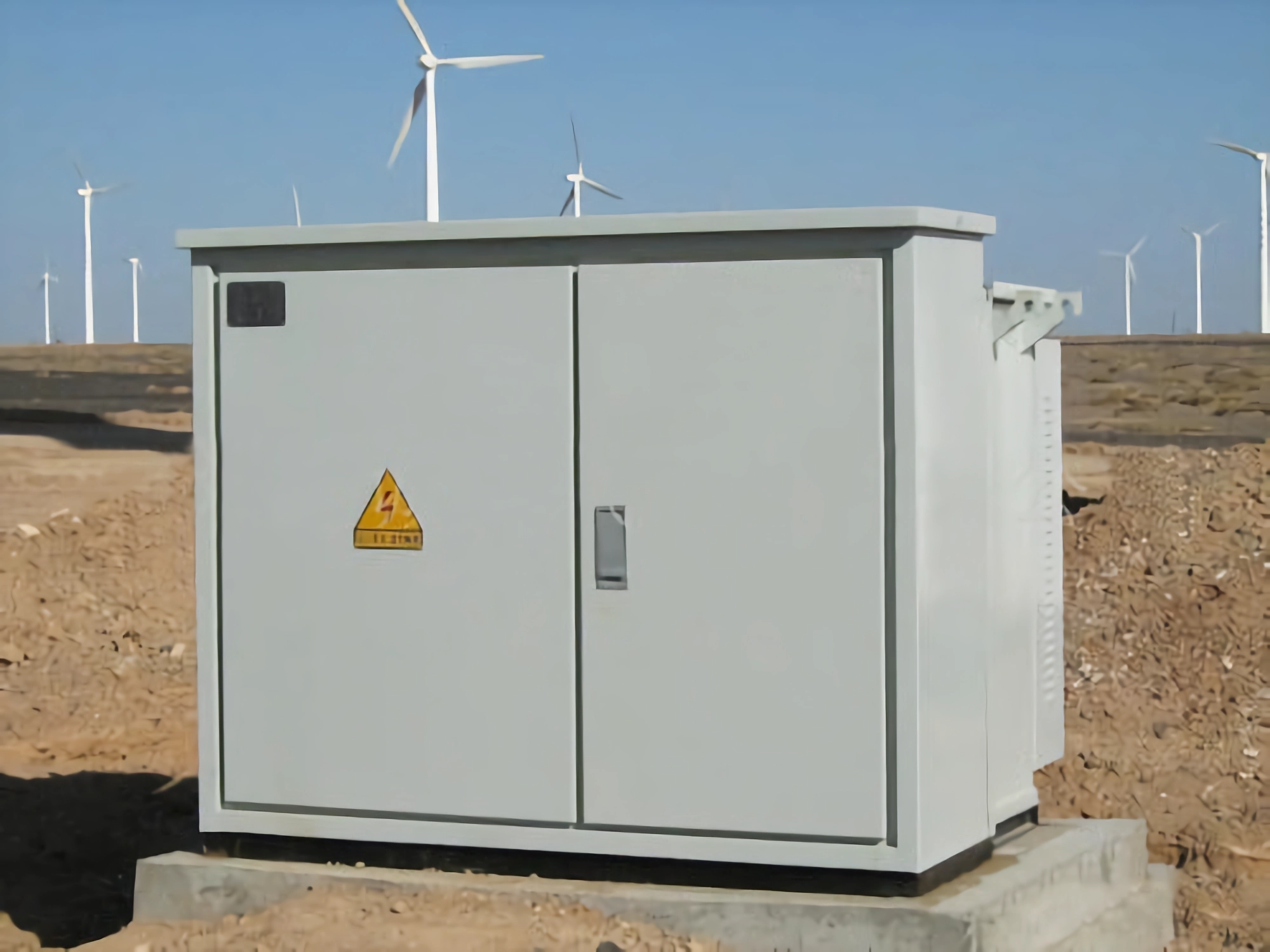 PV intelligent/sous-station dédiée à la production d'énergie éolienne